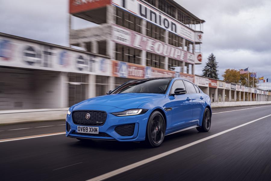  Jaguar XE R-Dynamic Reims Edition 2020 года  (UK) (фото 19 из 84)